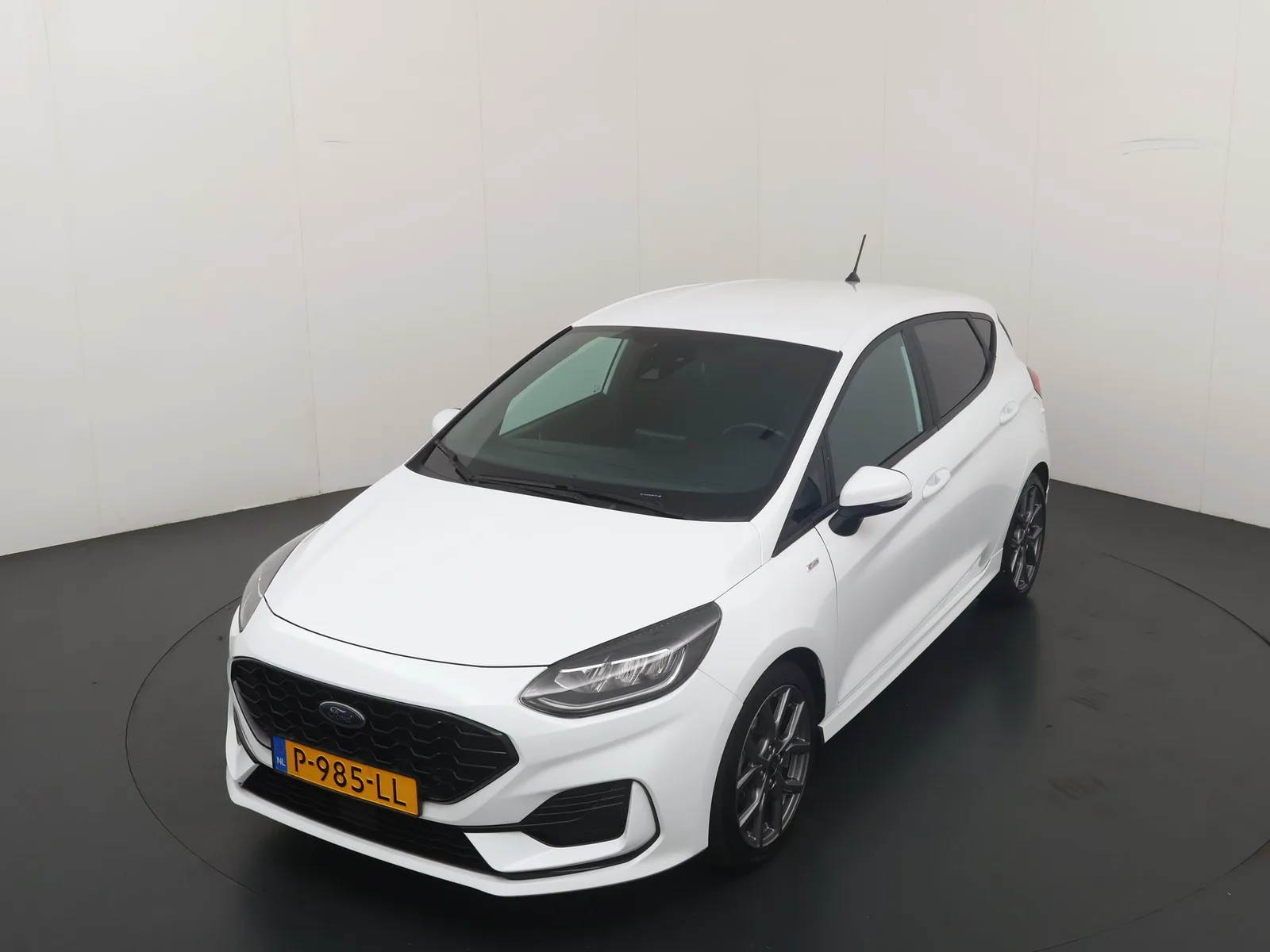 Ford Fiesta (2022) — foto 1