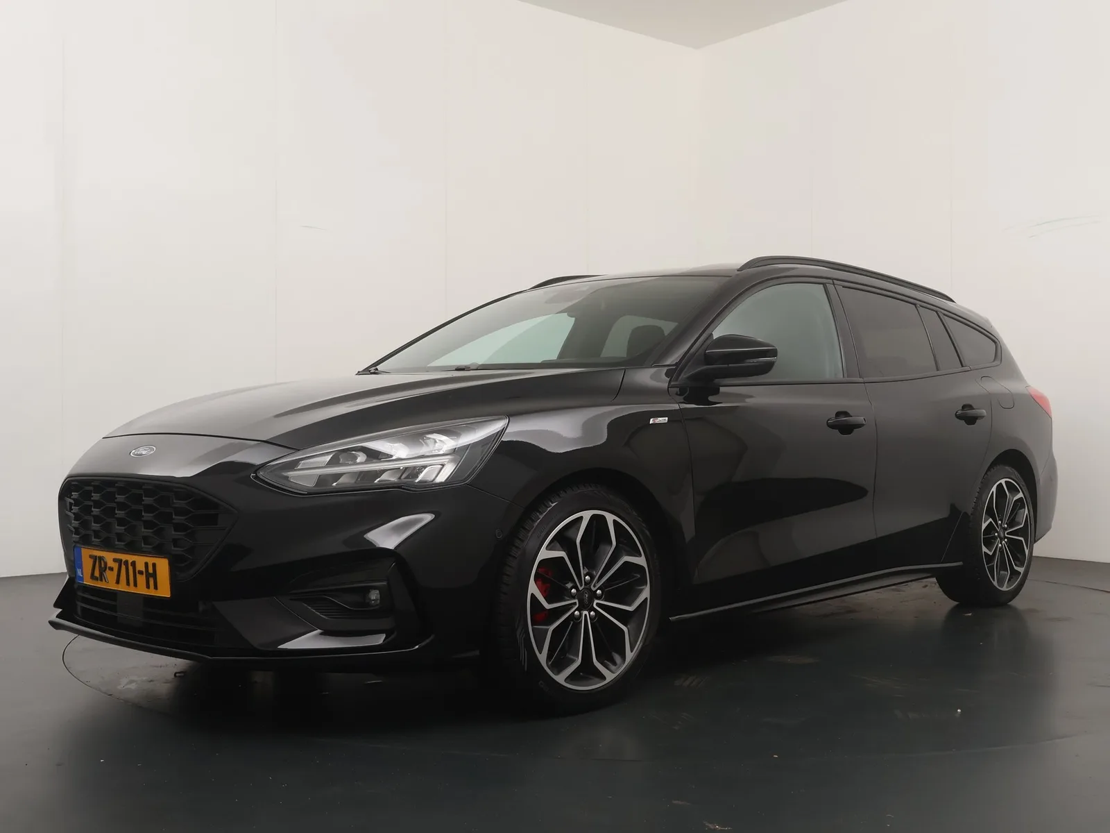 Ford Focus (2018) — foto 1