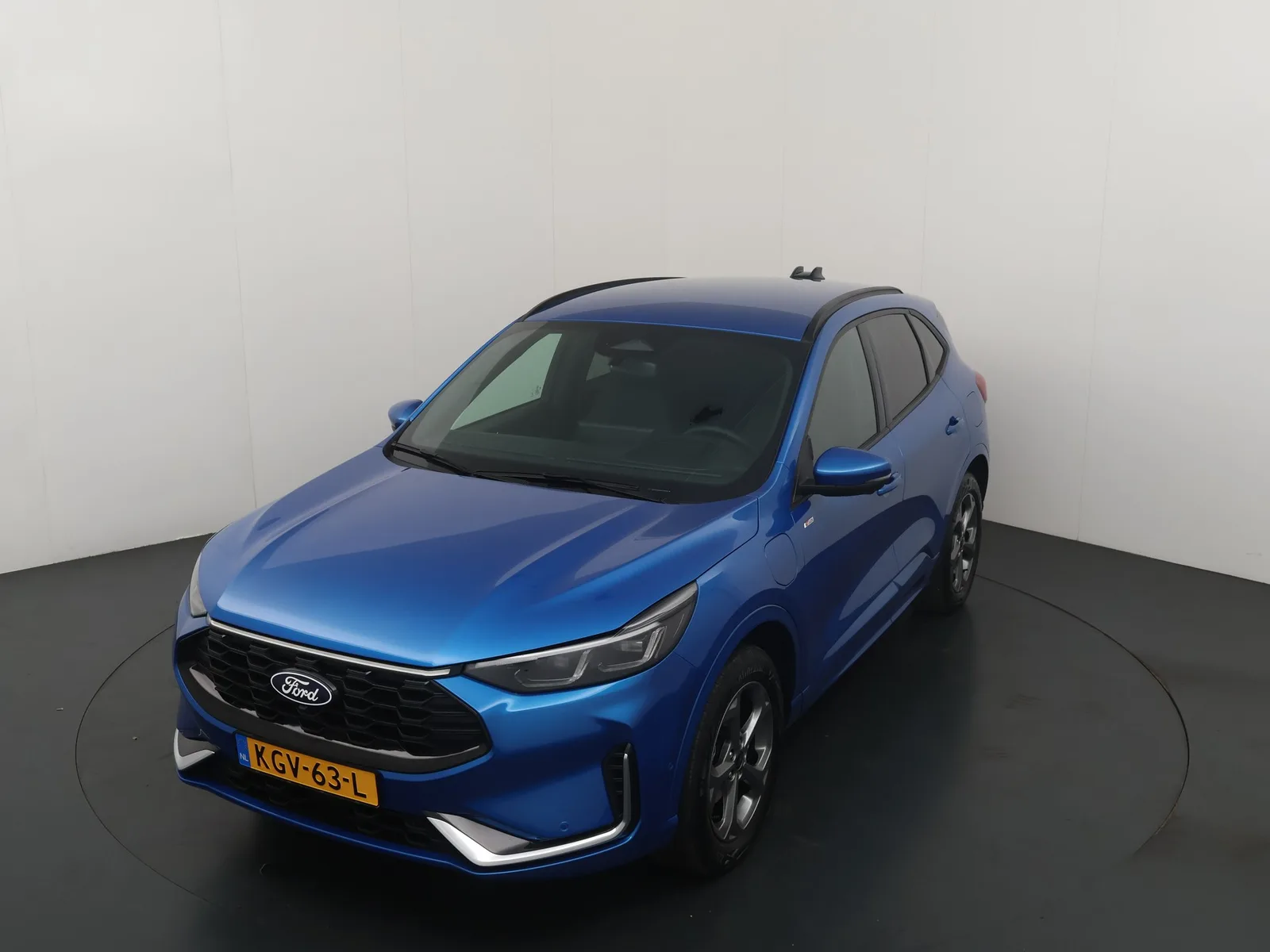 Ford Kuga (2025) — foto 1