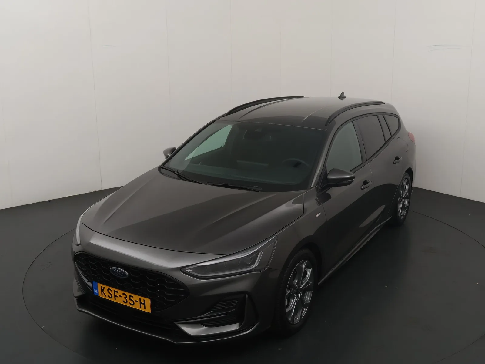 Ford Focus (2025) — foto 1