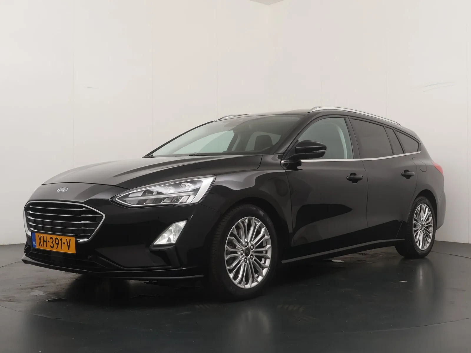 Ford Focus (2019) — foto 1