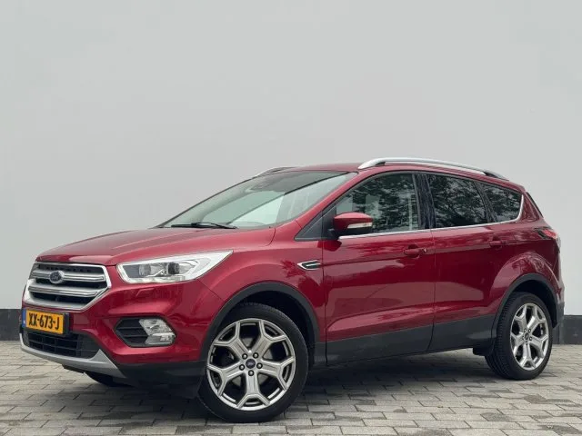 Ford Kuga (2018) — foto 1