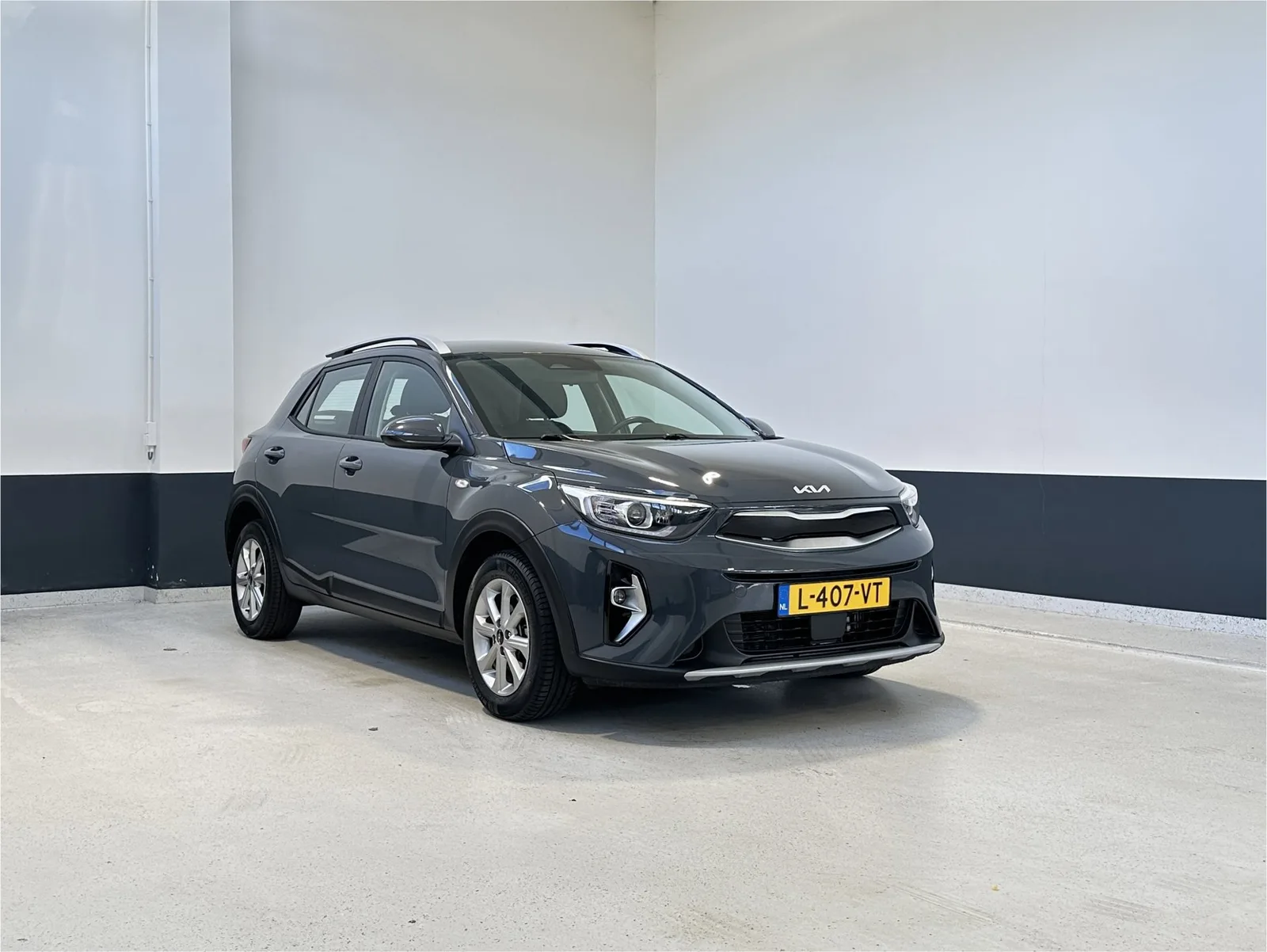 Kia Stonic (2021) — foto 1