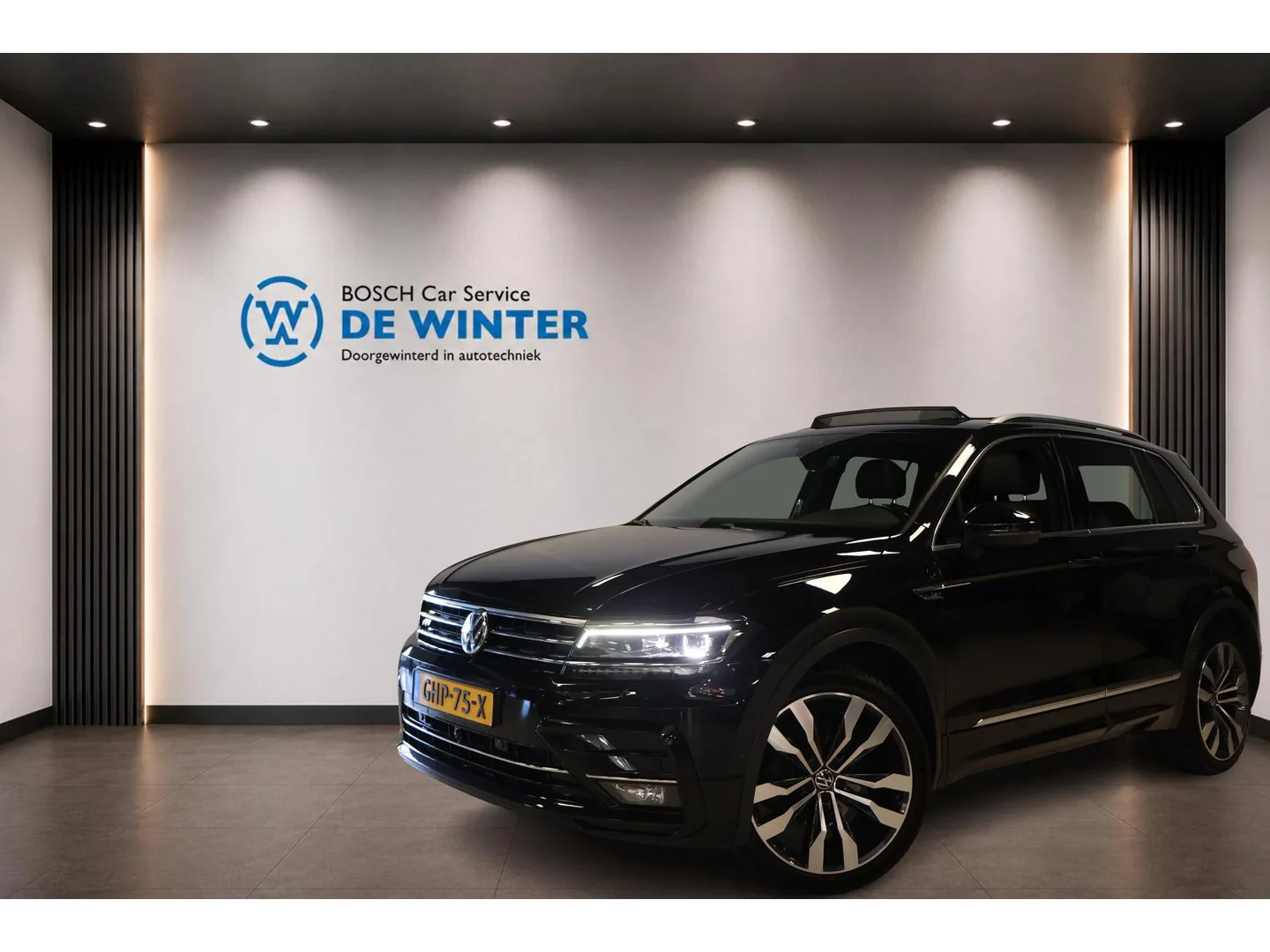 Volkswagen Tiguan (2020) — foto 1