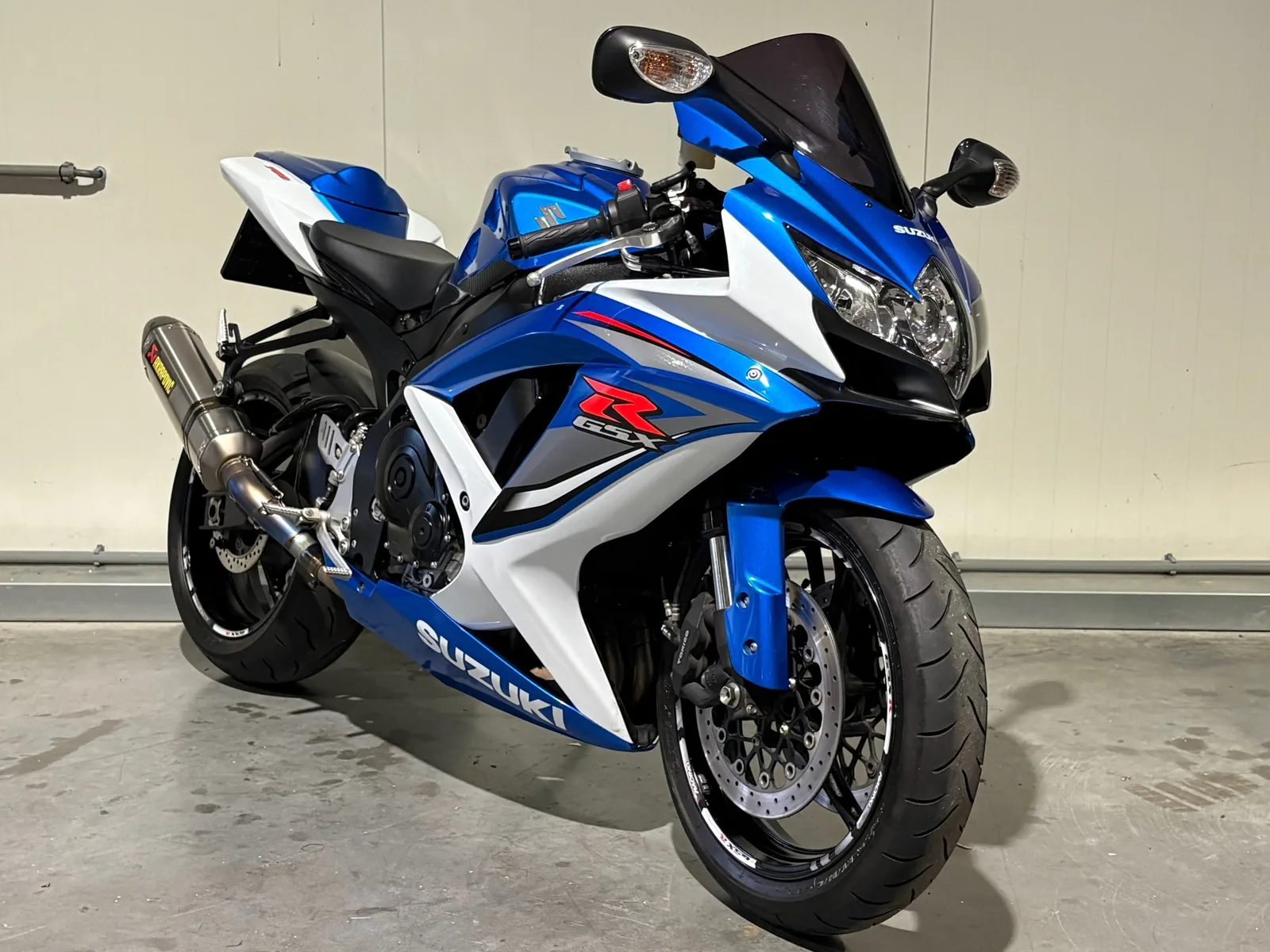 Suzuki GSX-R 750 (2009) — foto 1