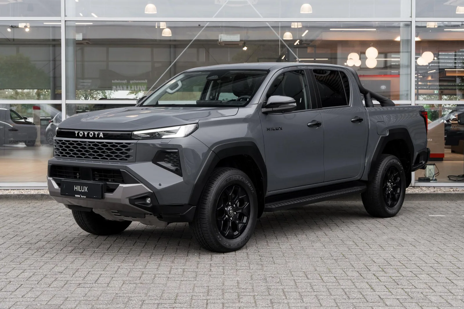 Toyota Hilux (2026) — foto 1