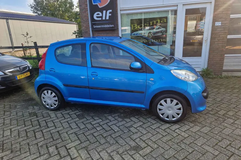 Peugeot 107 (2007)