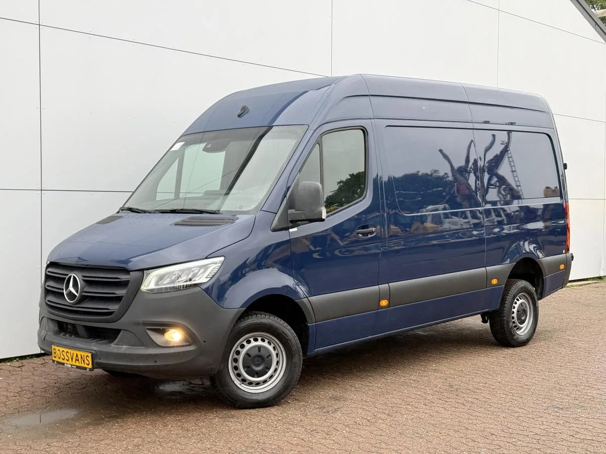 Mercedes-Benz Sprinter (2022) — foto 1