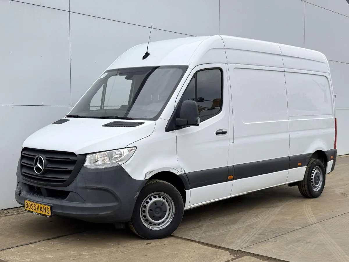 Mercedes-Benz Sprinter (2022) — foto 1