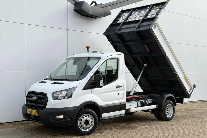 Ford Transit (2024)