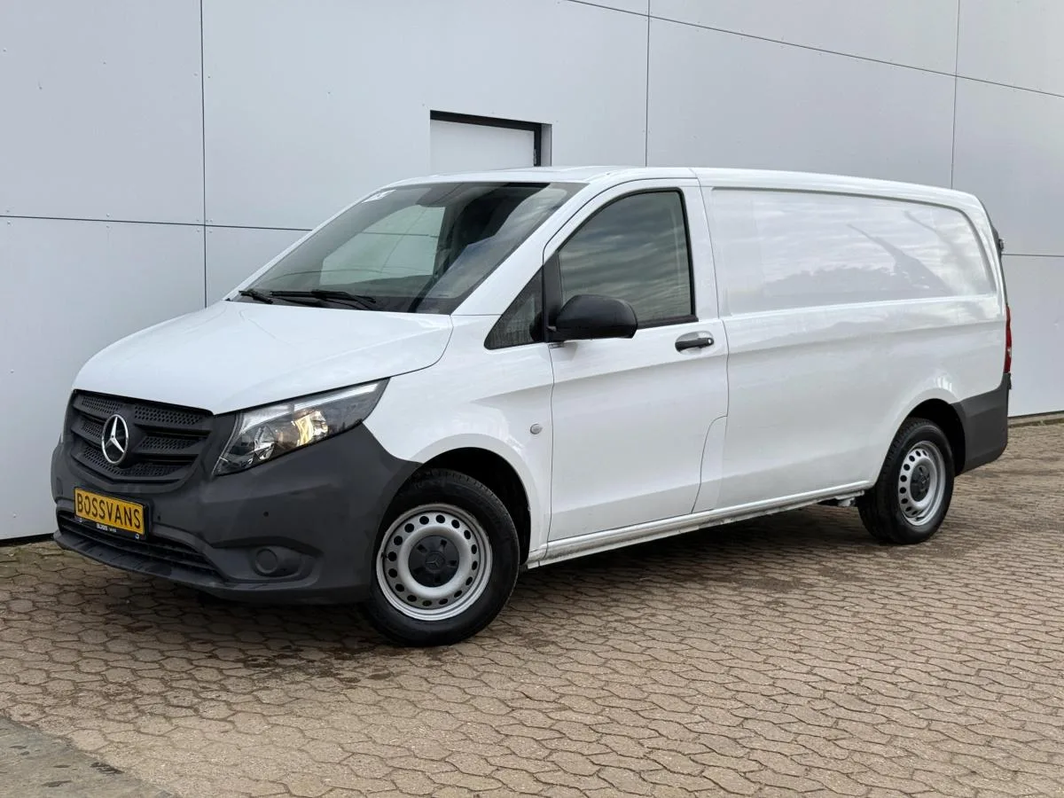 Mercedes-Benz Vito (2023) — foto 1