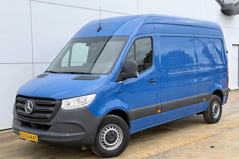 Mercedes-Benz eSprinter (2023)