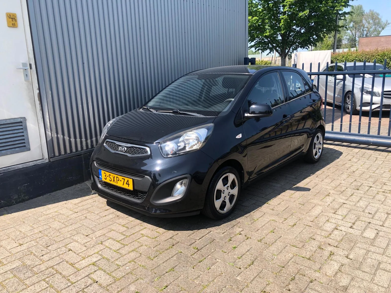 Kia Picanto (2014) — foto 1
