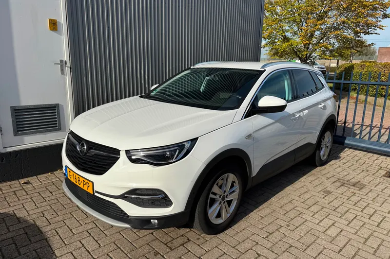 Opel Grandland (2019)