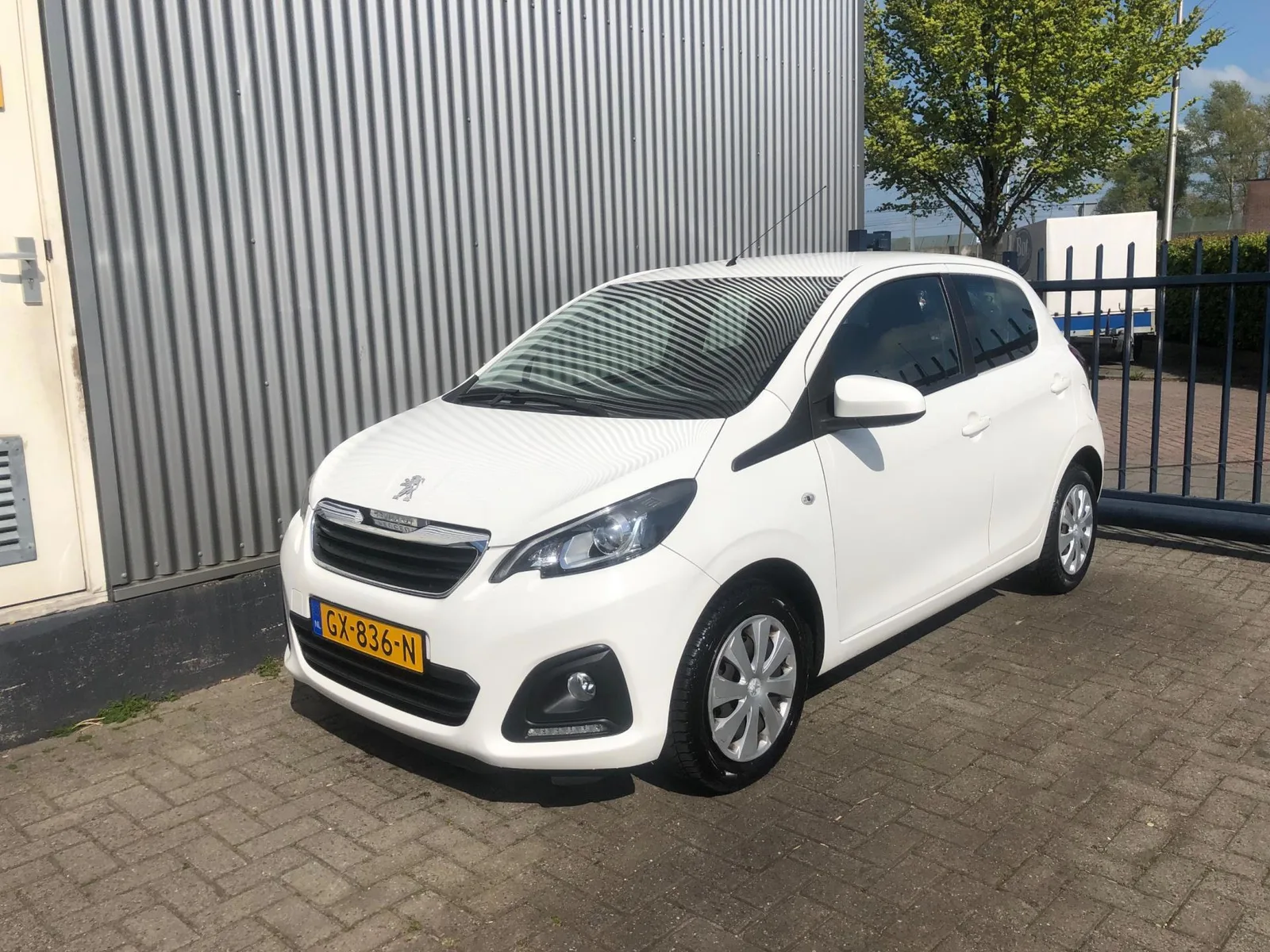Peugeot 108 (2015) — foto 1