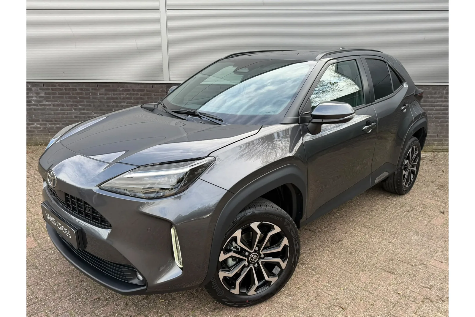Toyota Yaris Cross (2025) — foto 1