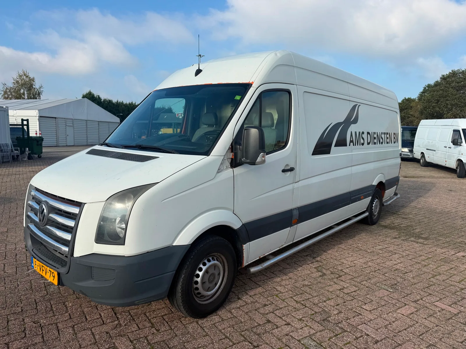 Volkswagen Crafter (2010) — foto 1