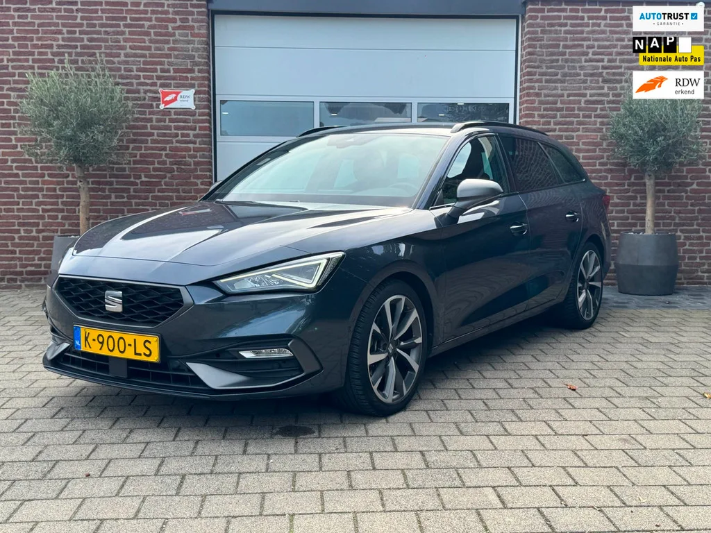 SEAT Leon Sportstourer (2021) — foto 1