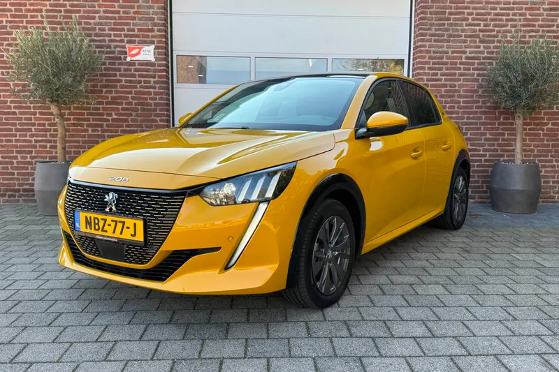 Peugeot e-208 (2020)