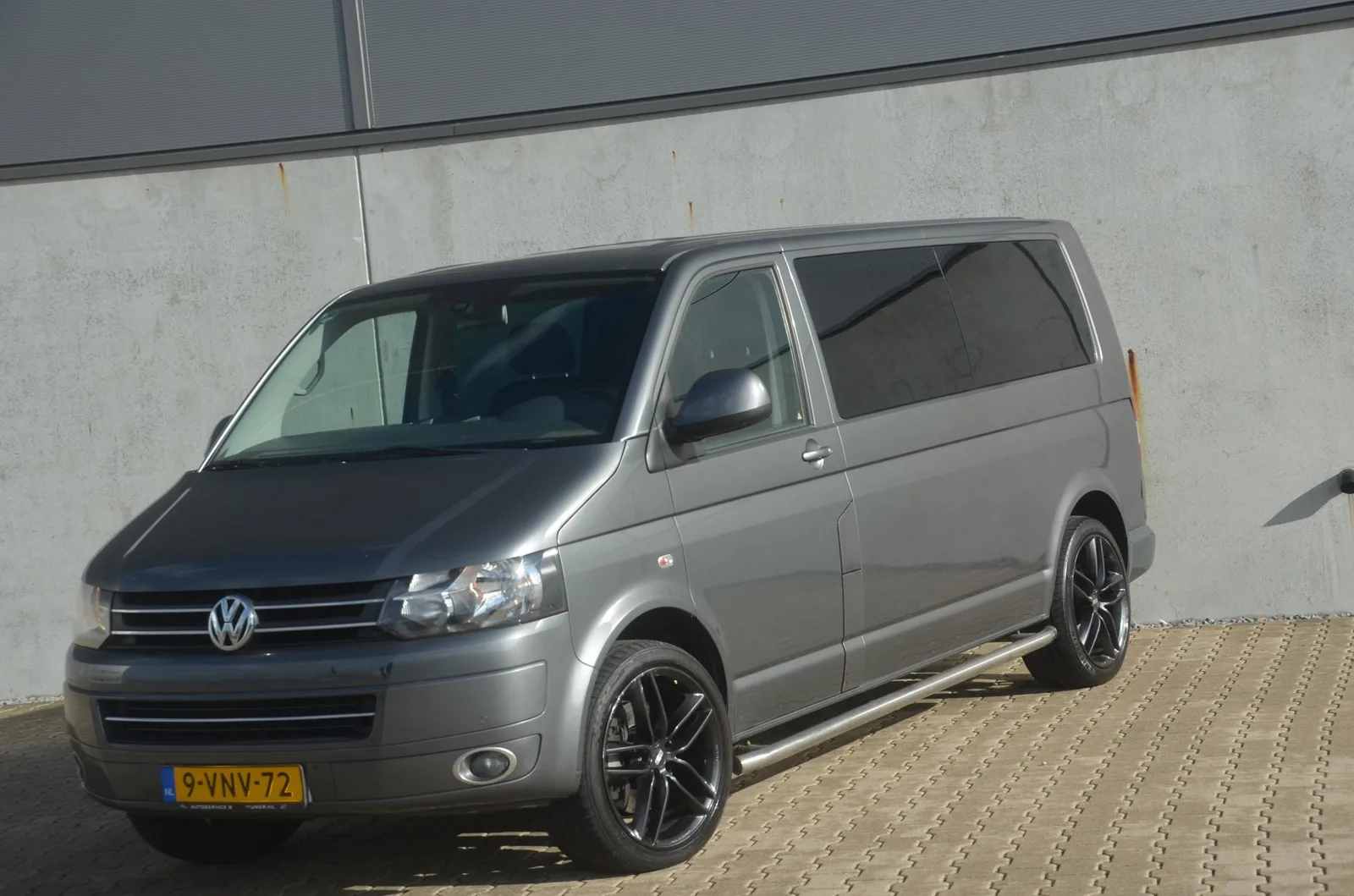 Volkswagen Transporter (2011) — foto 1