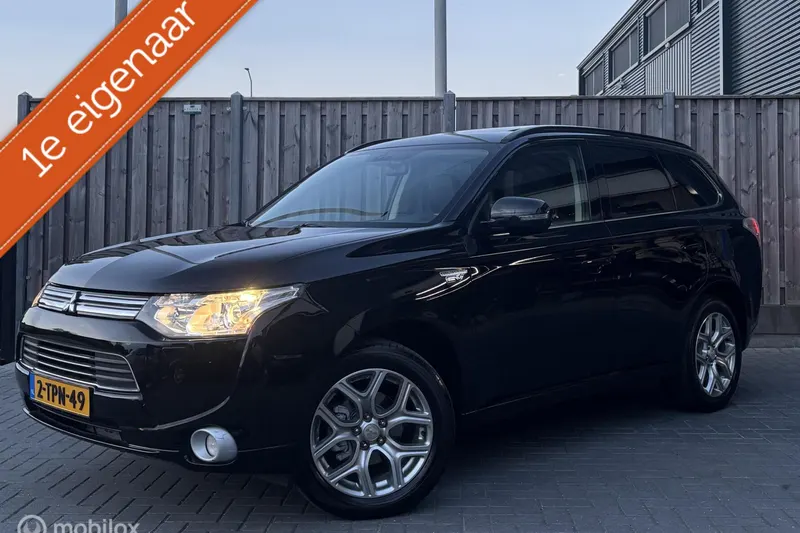 Mitsubishi Outlander (2014)