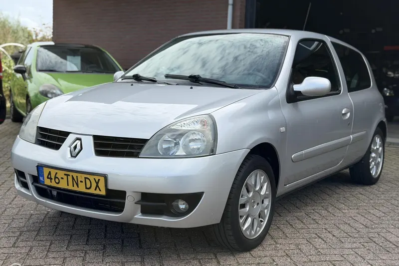 Renault Clio (2006)