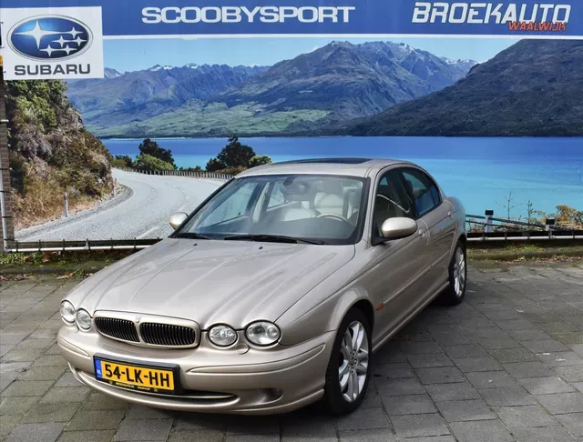 Jaguar X-Type (2003) — foto 1