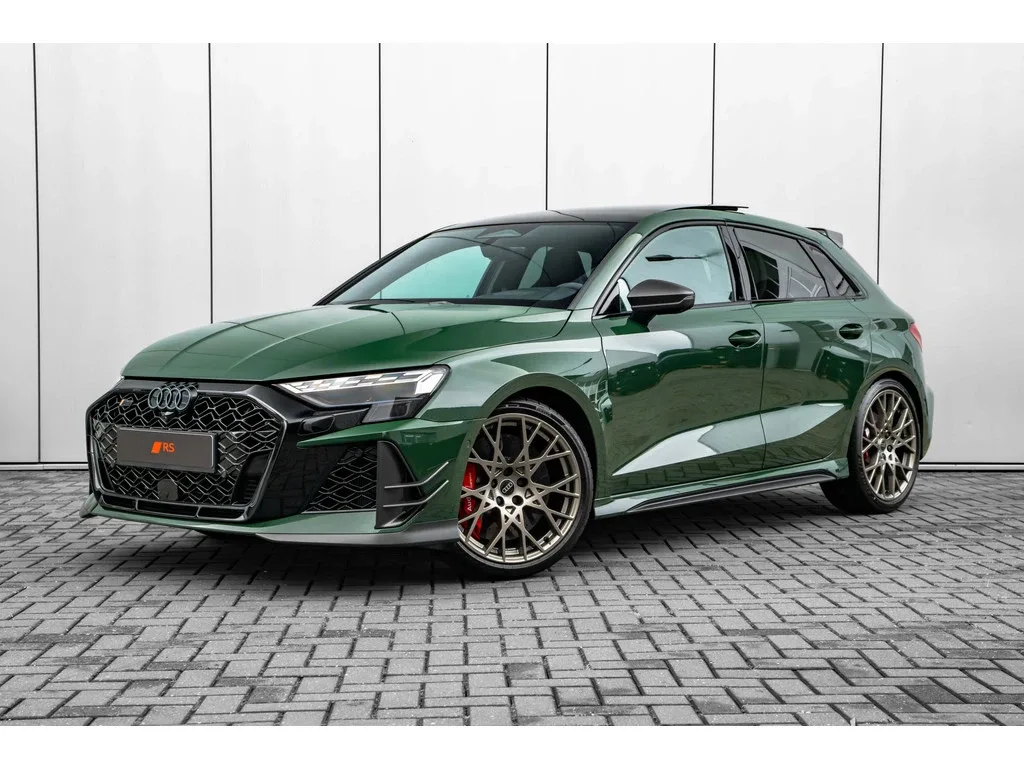 Audi RS 3 Sportback (2026) — foto 1