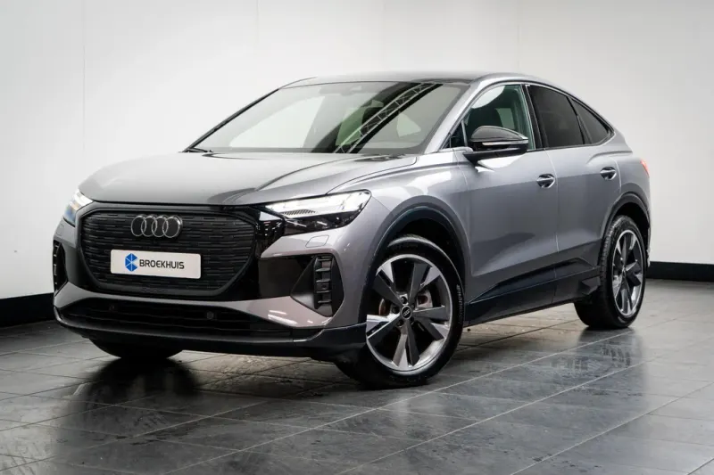 Audi Q4 e-tron (2024)