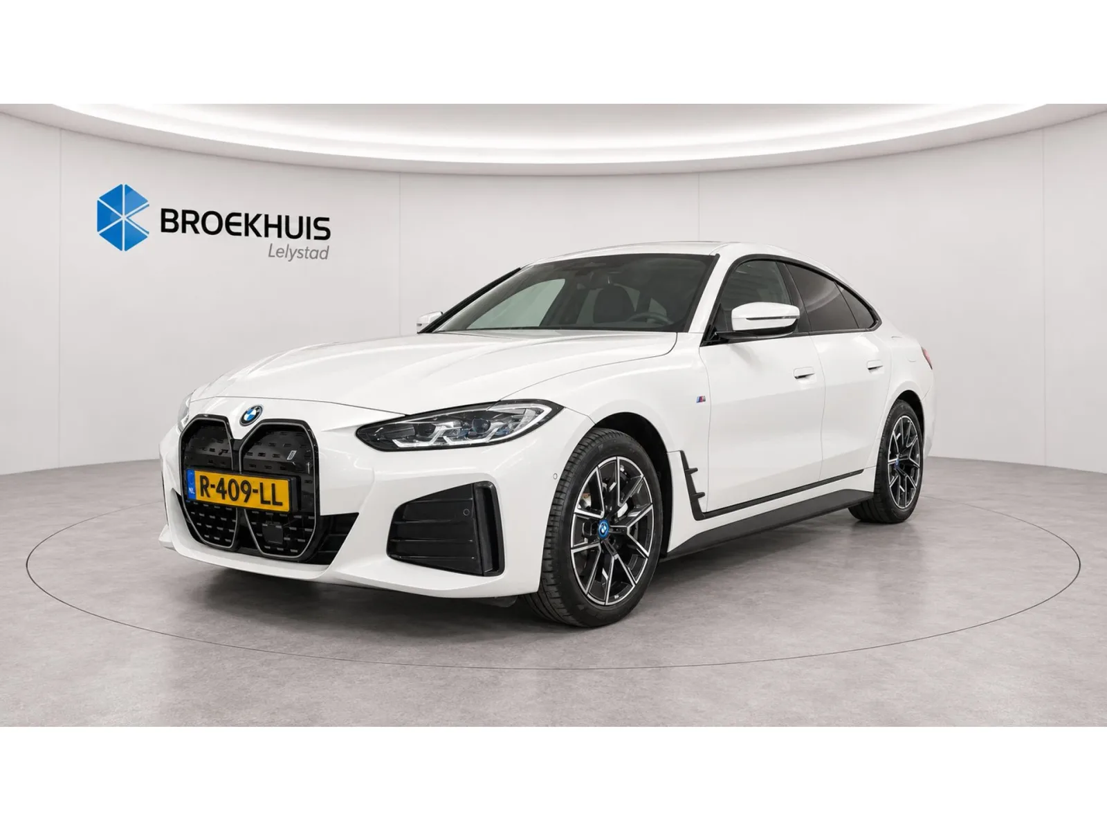 BMW i4 (2022) — foto 1
