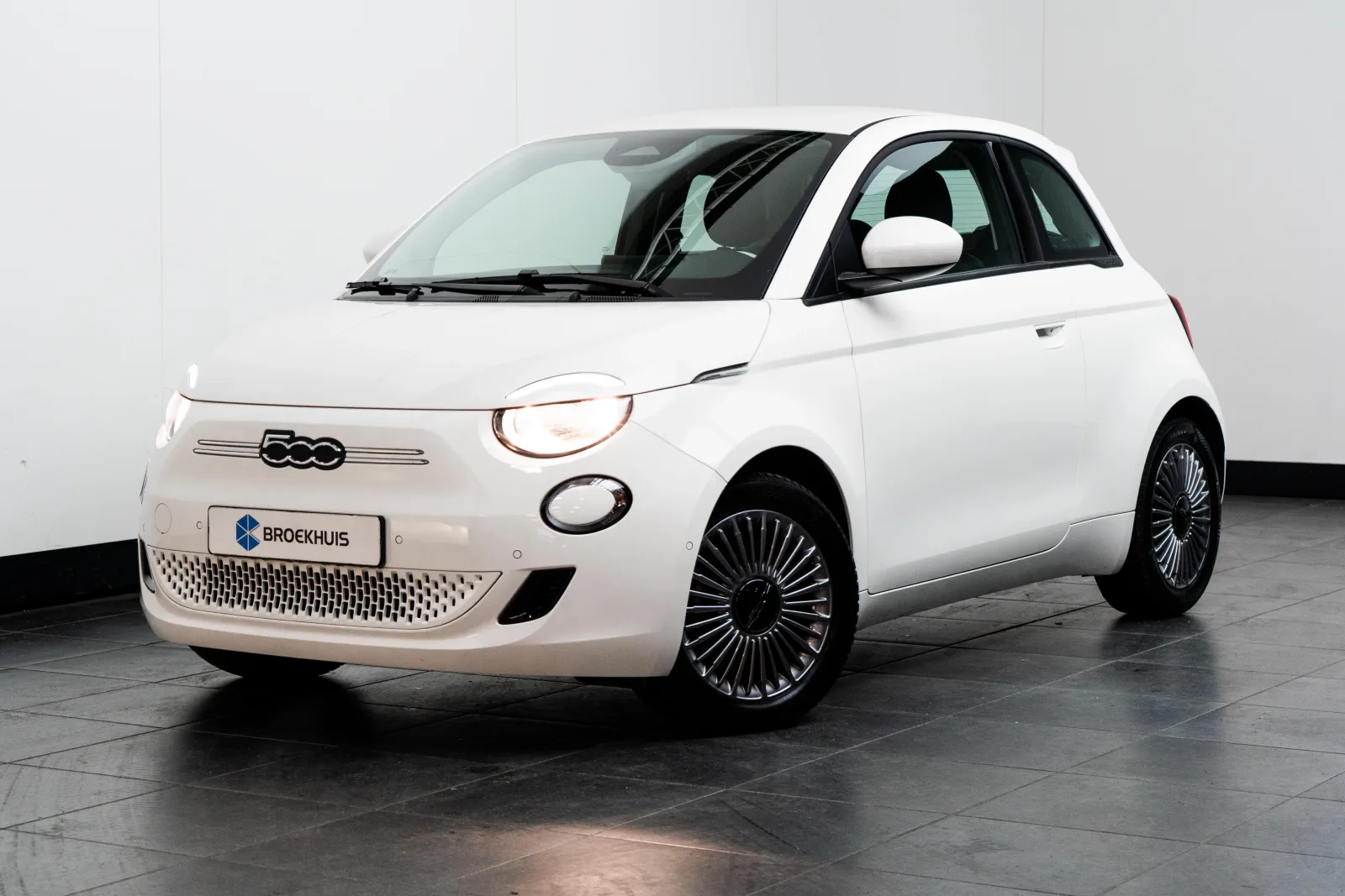 Fiat 500 (2023) — foto 1