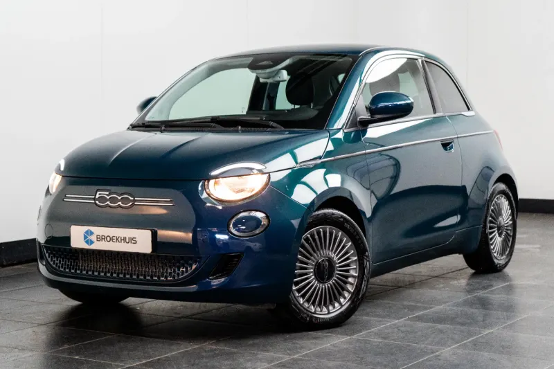 Fiat 500e (2023)