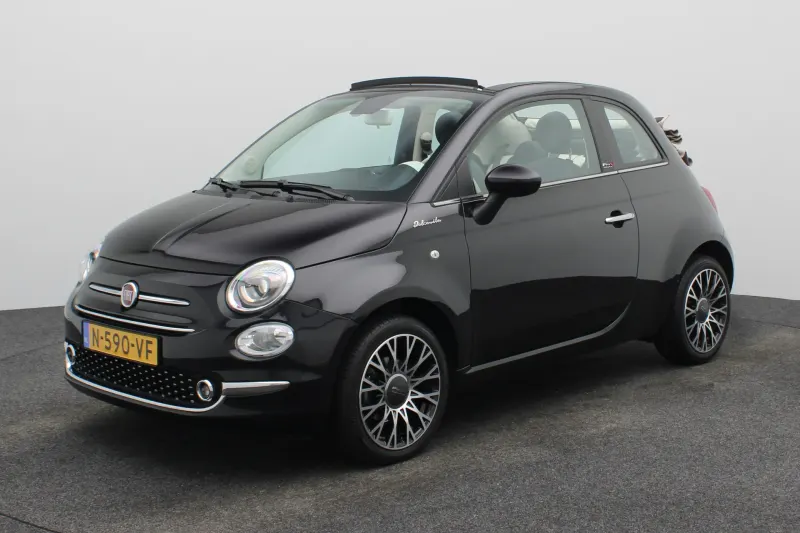 Fiat 500C (2022)