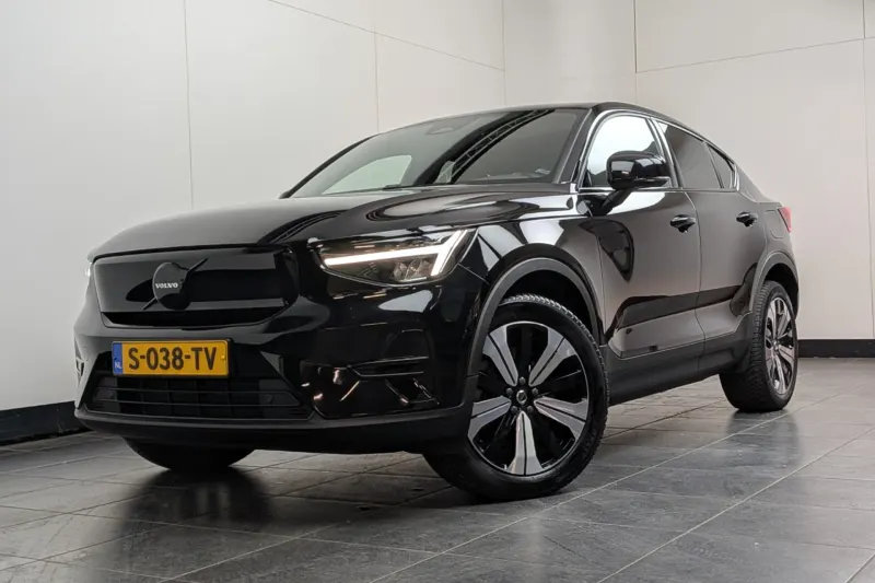Volvo C40 (2023)