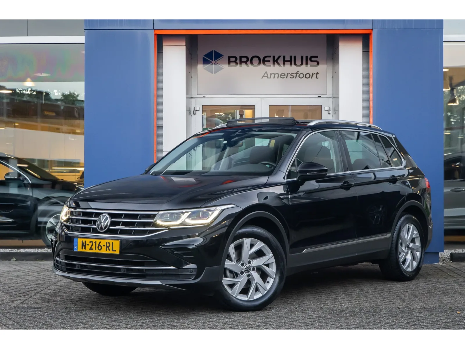 Volkswagen Tiguan (2021) — foto 1