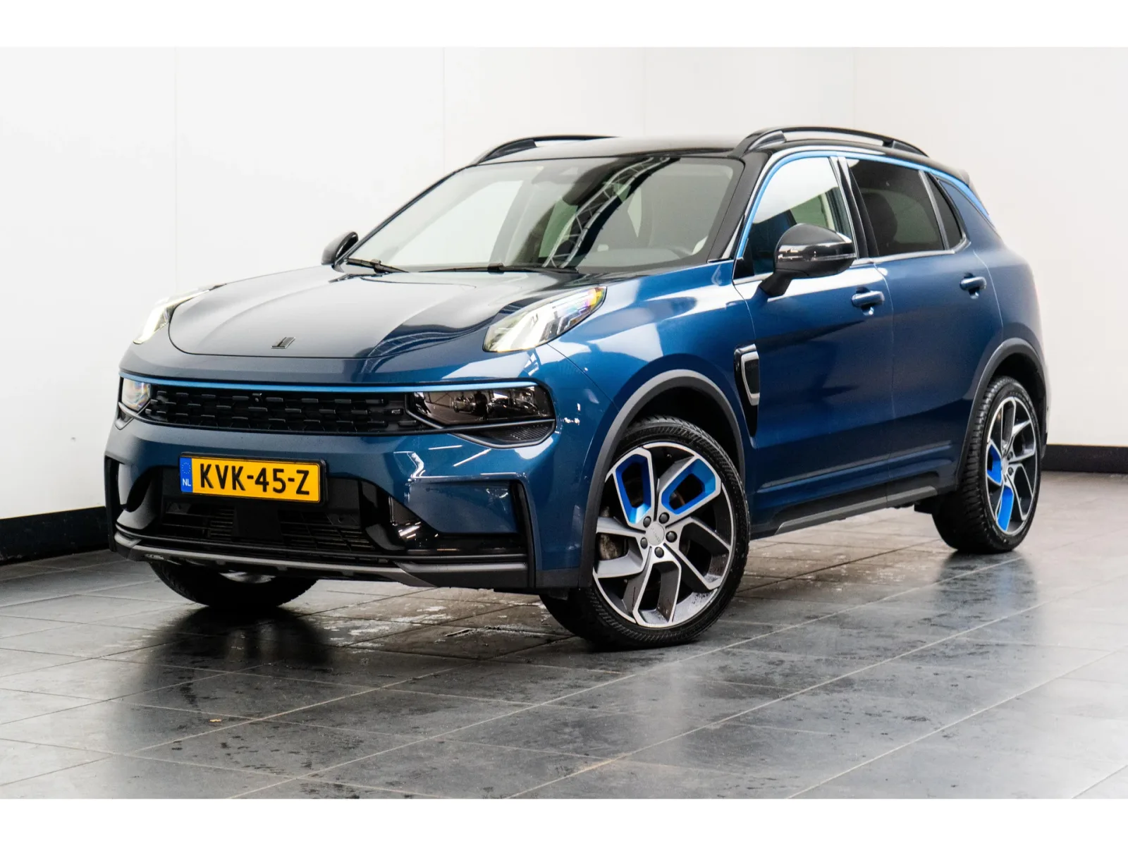 Lynk & Co 01 (2022) — foto 1