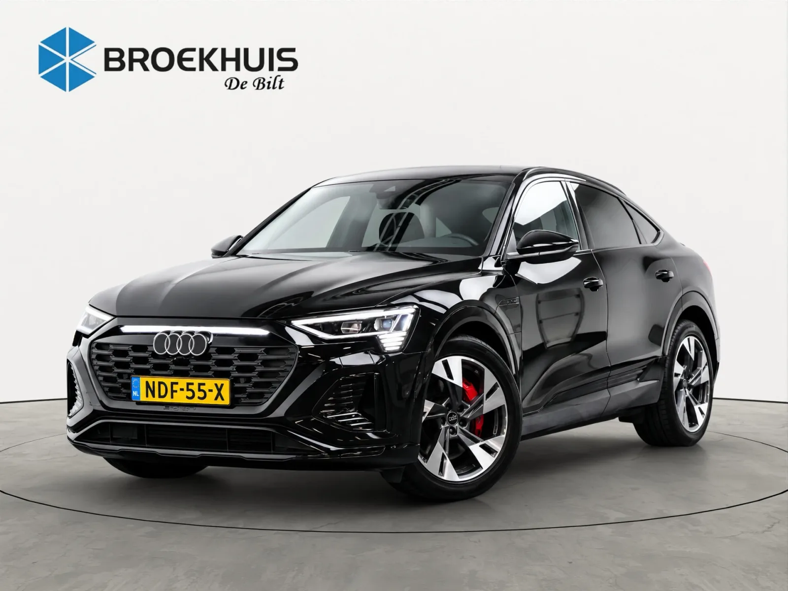 Audi Q8 e-tron (2024) — foto 1