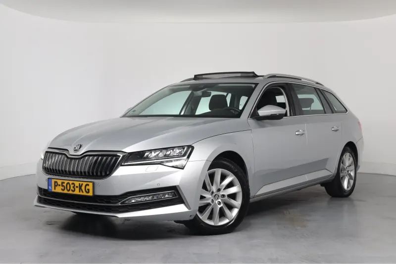 Škoda Superb (2022)