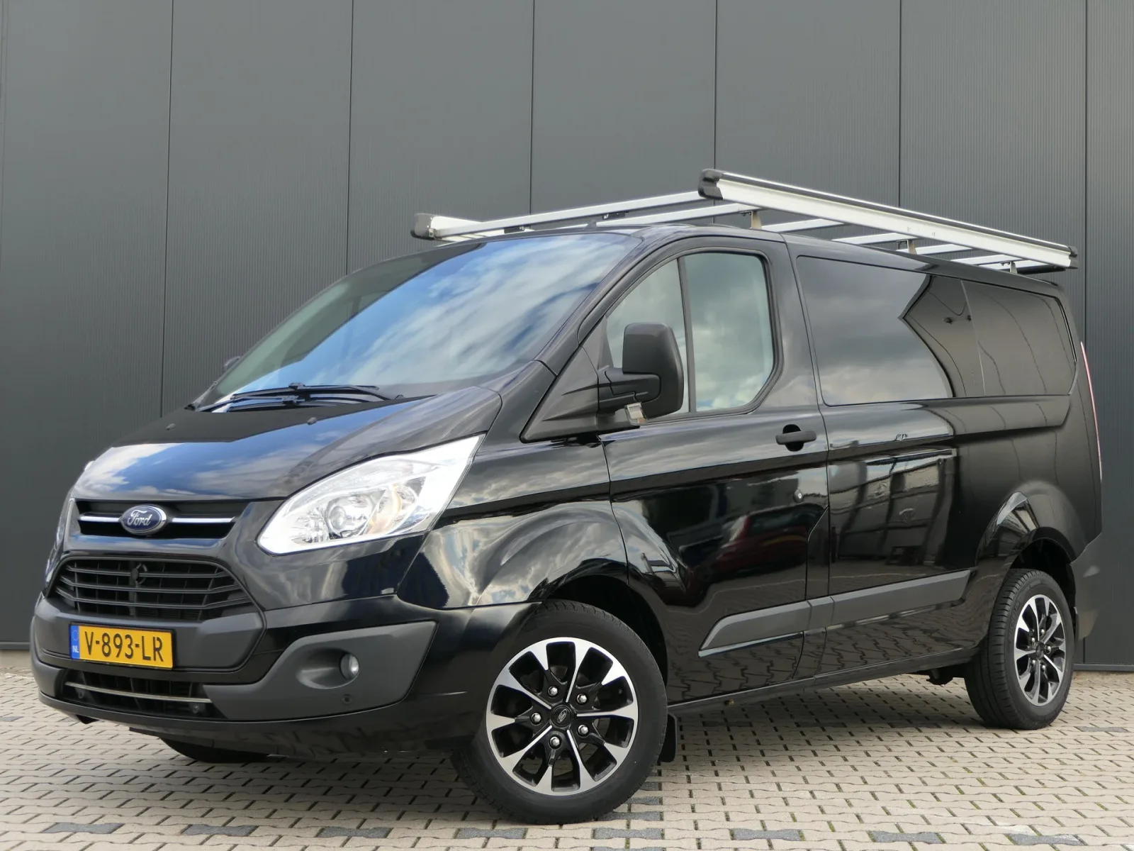Ford Transit Custom (2018) — foto 1