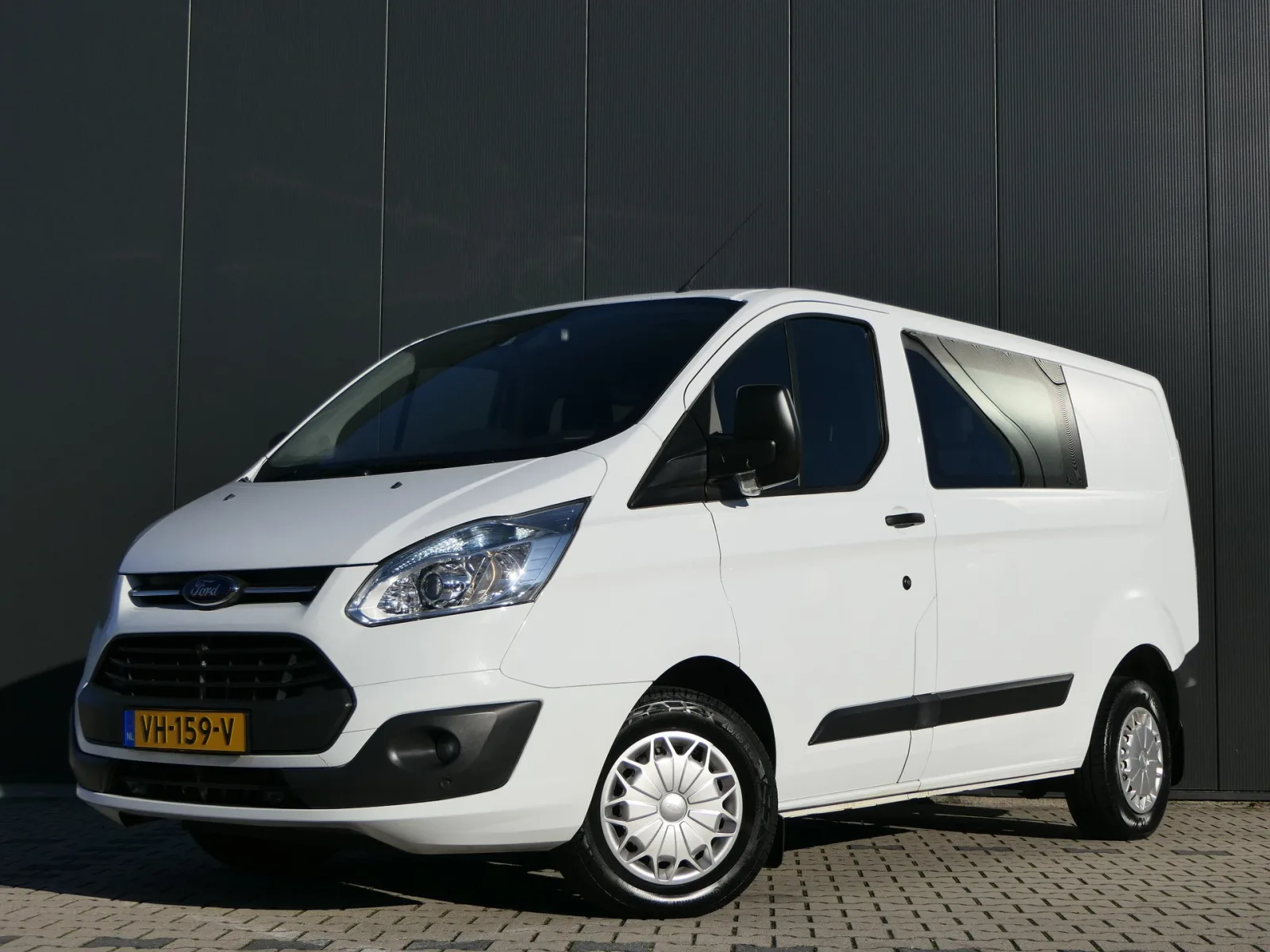 Ford Transit Custom (2014) — foto 1