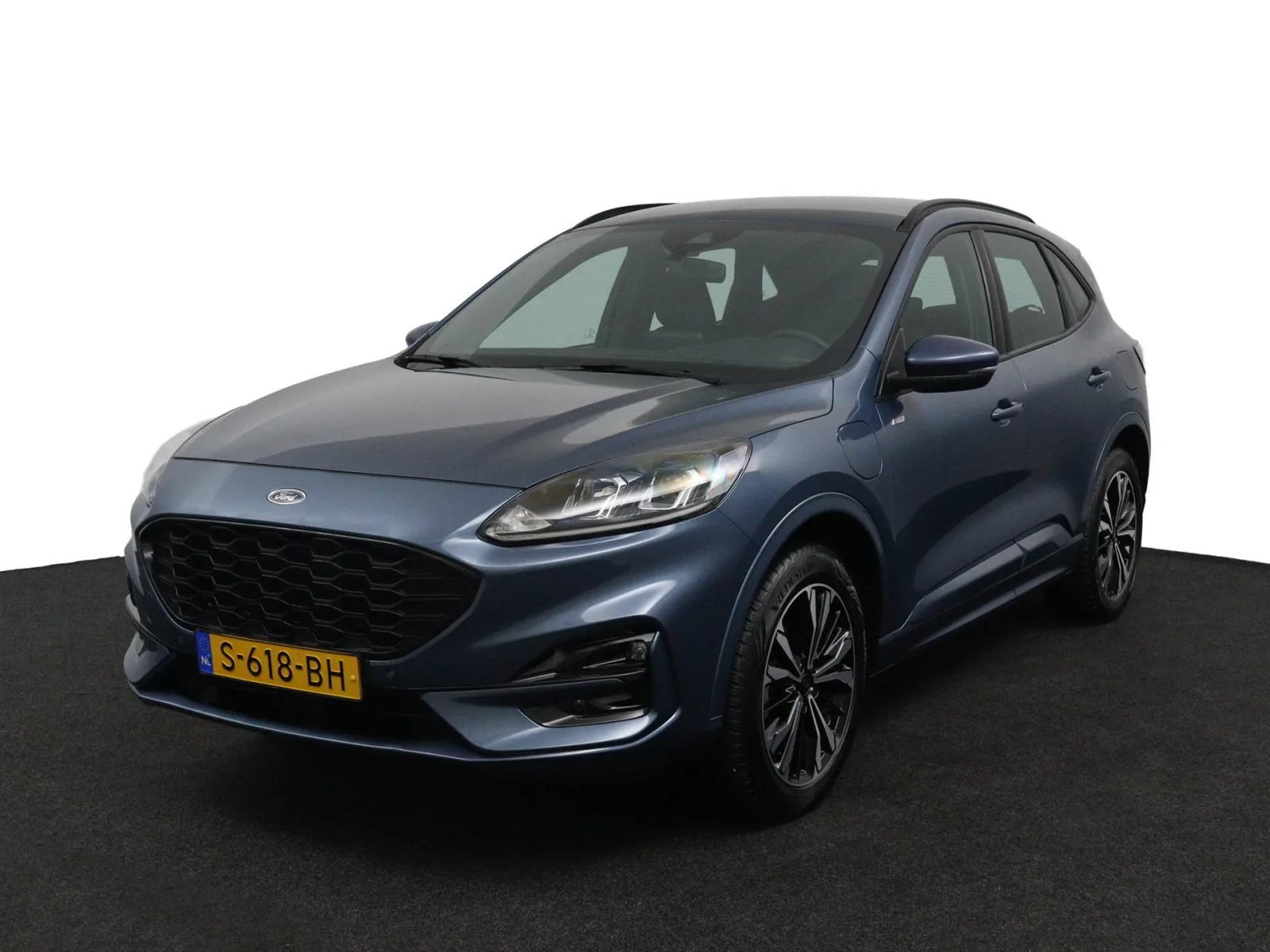 Ford Kuga (2023) — foto 1