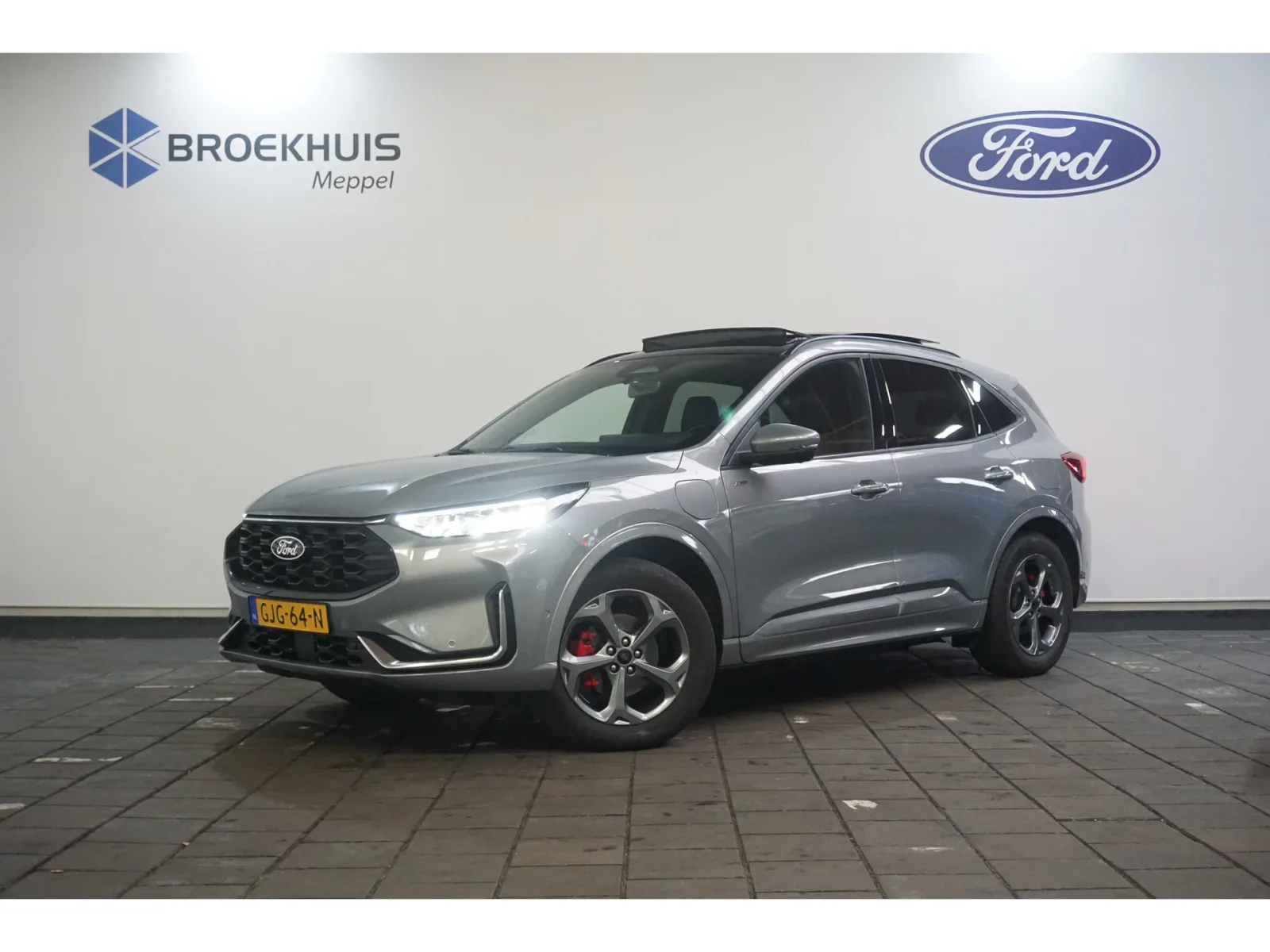Ford Kuga (2024) — foto 1
