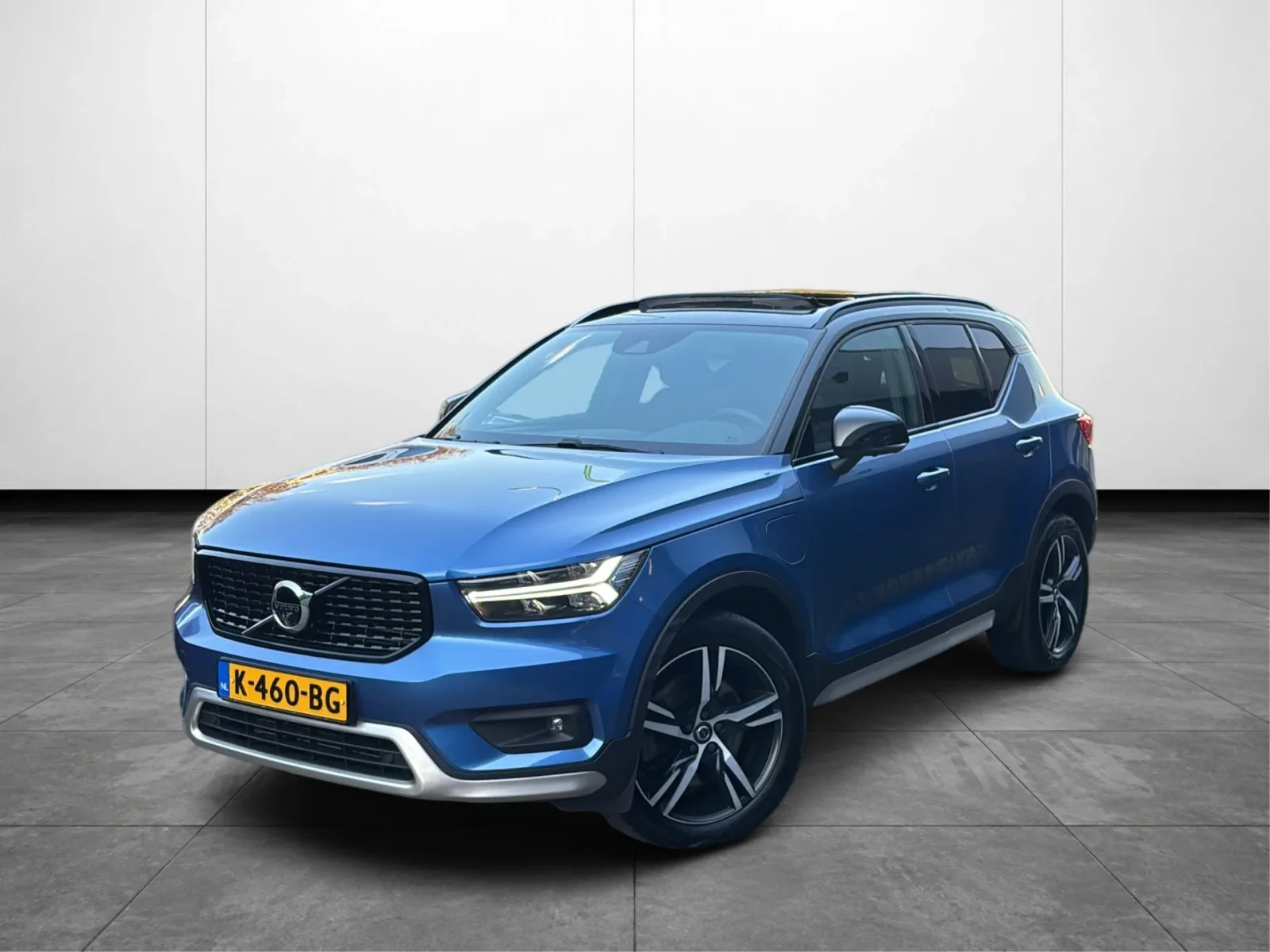 Volvo XC40 (2020) — foto 1