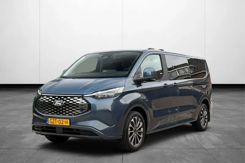 Ford Transit Custom (2025)