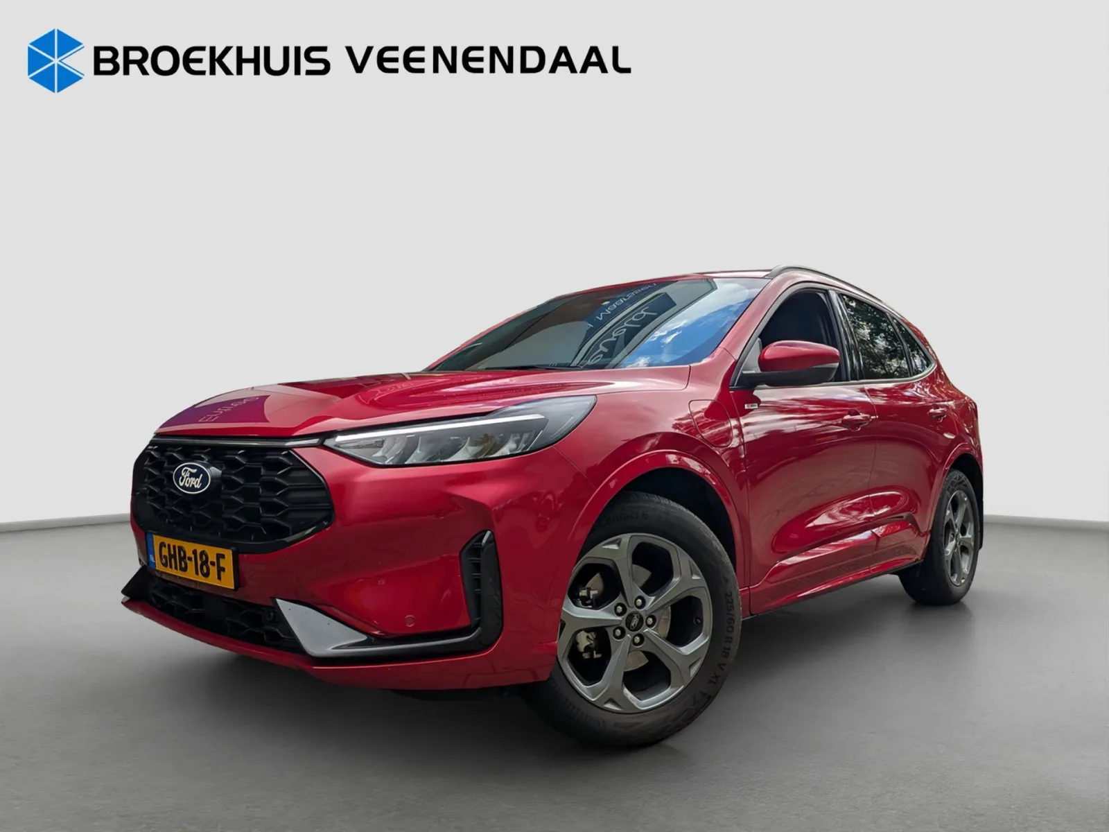 Ford Kuga (2024) — foto 1