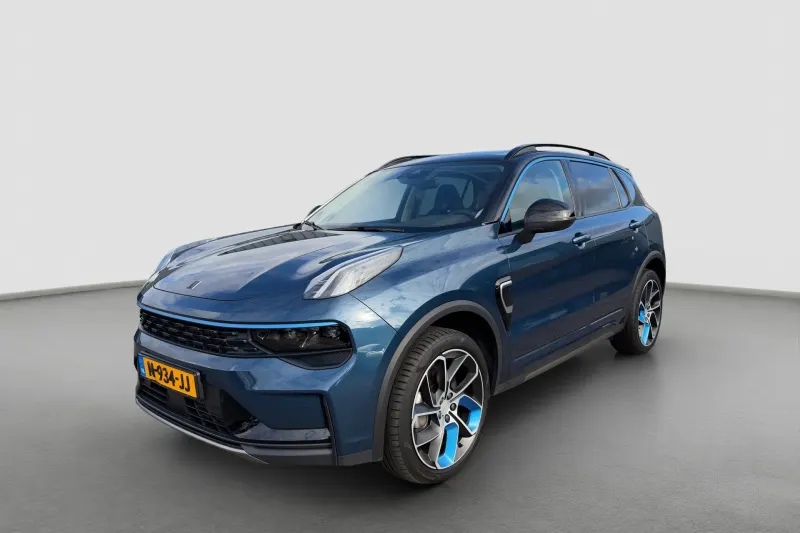 Lynk & Co 01 (2021)