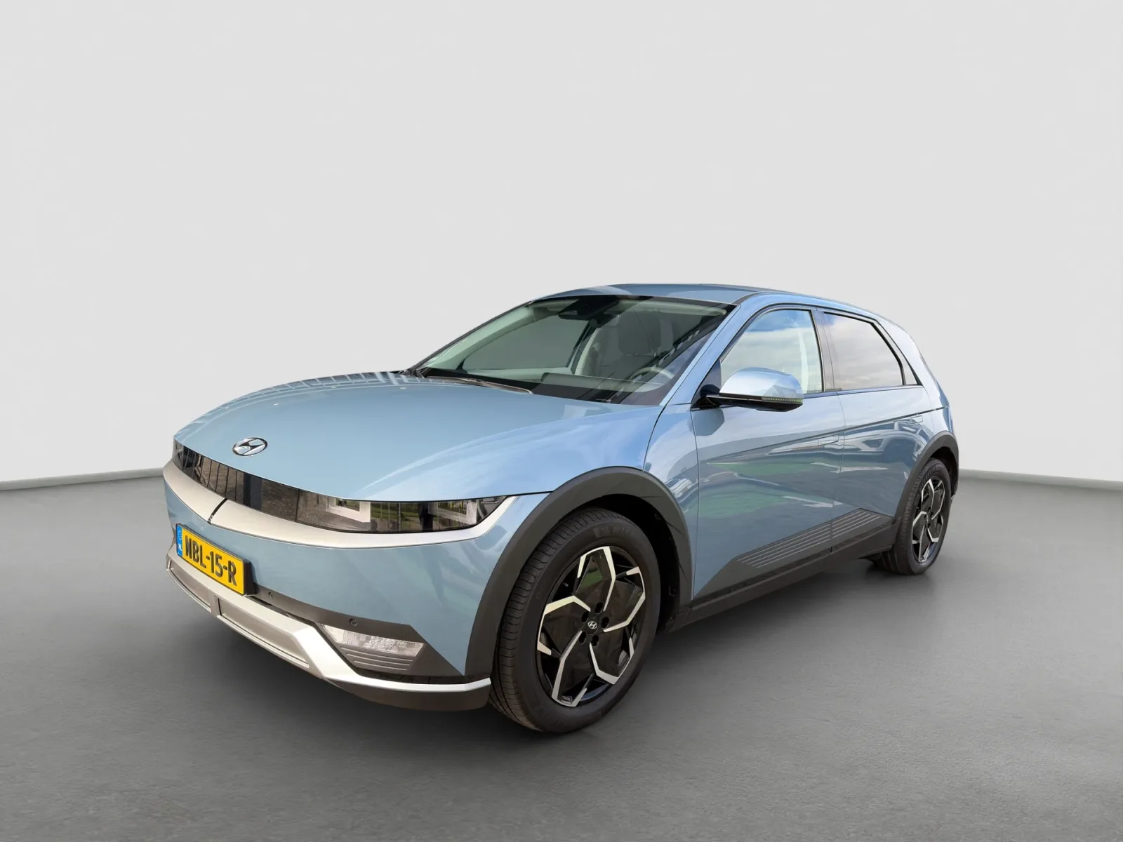 Hyundai Ioniq 5 (2023) — foto 1