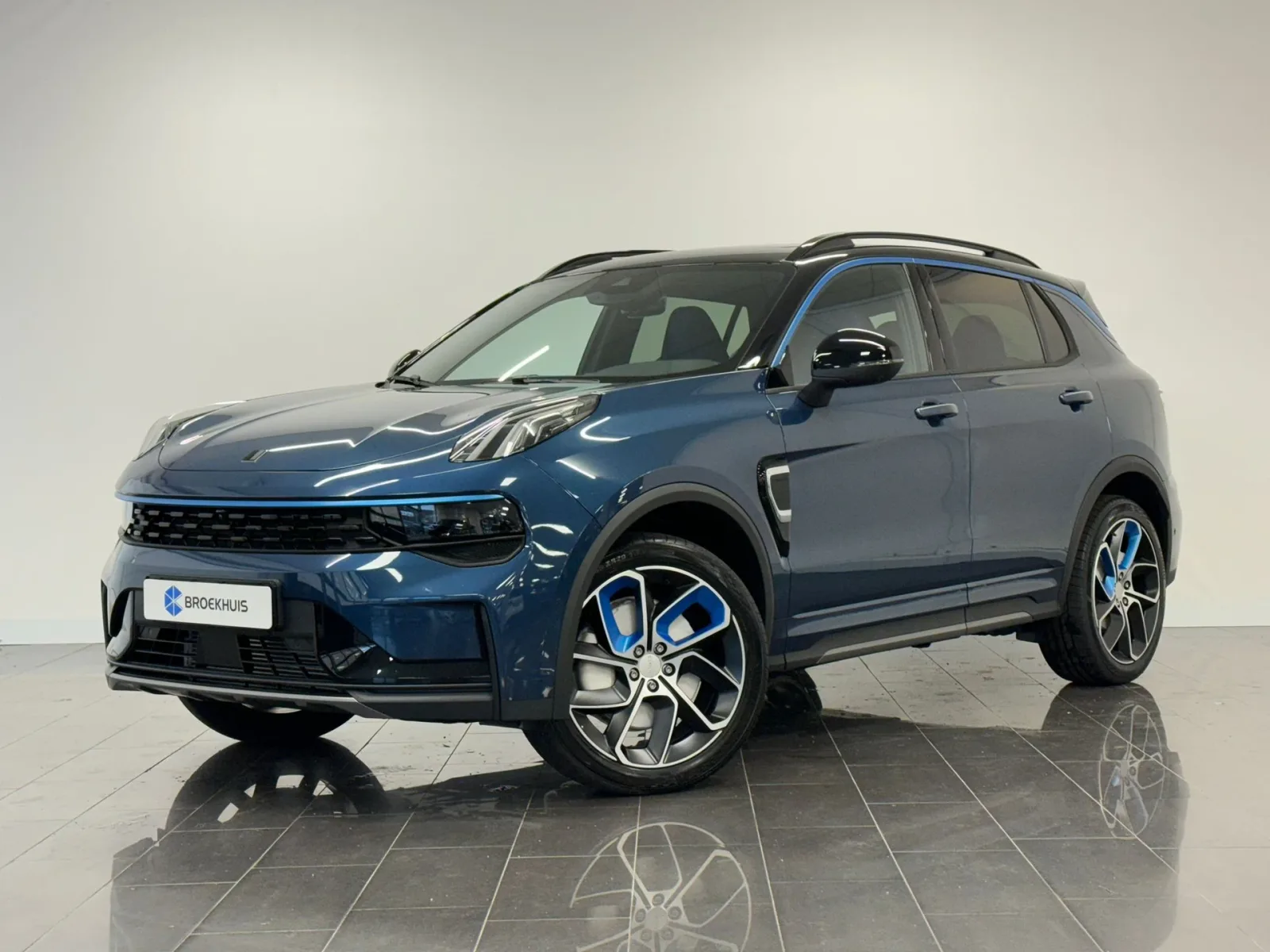 Lynk & Co 01 (2023) — foto 1