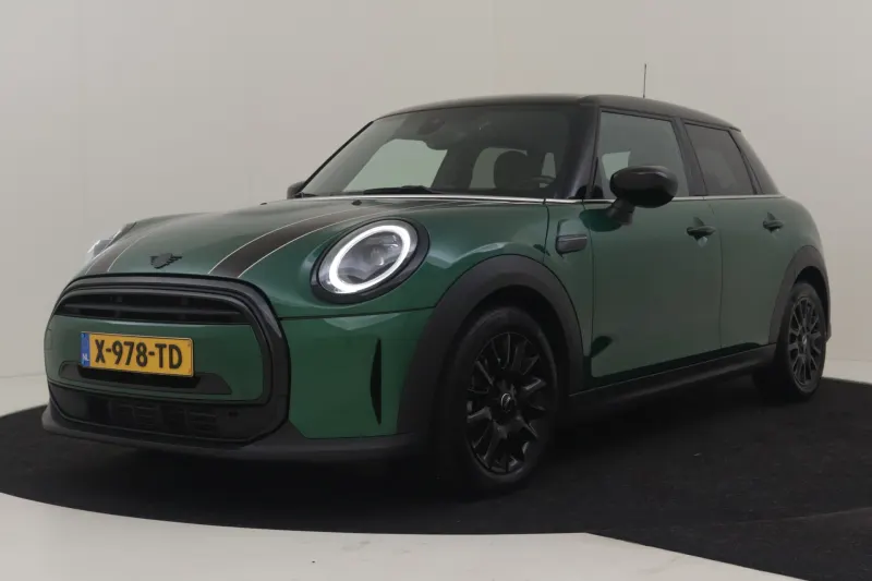 MINI Cooper (2024)