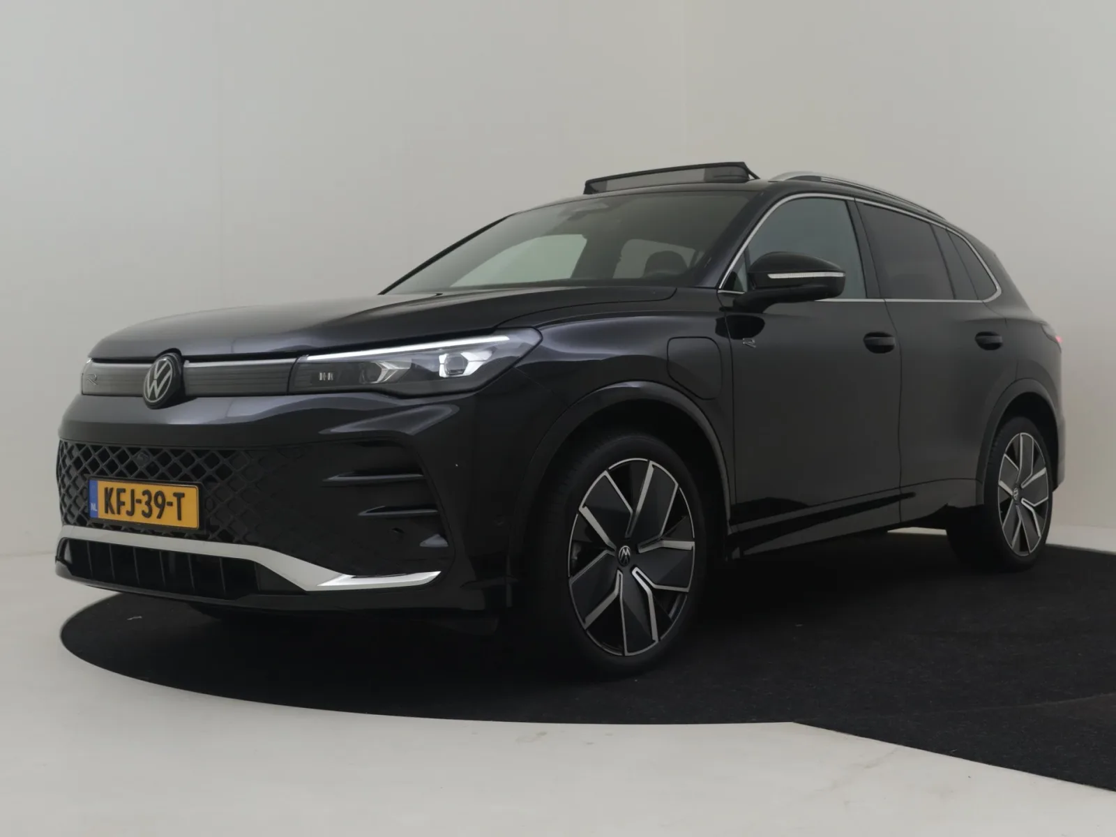 Volkswagen Tiguan (2026) — foto 1